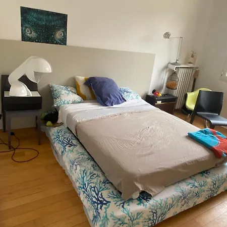 King's In Charming Homestay *