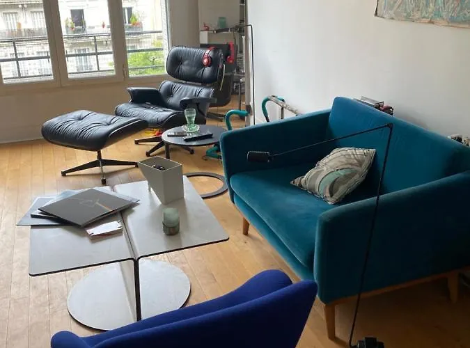 King's In Charming * Paříž